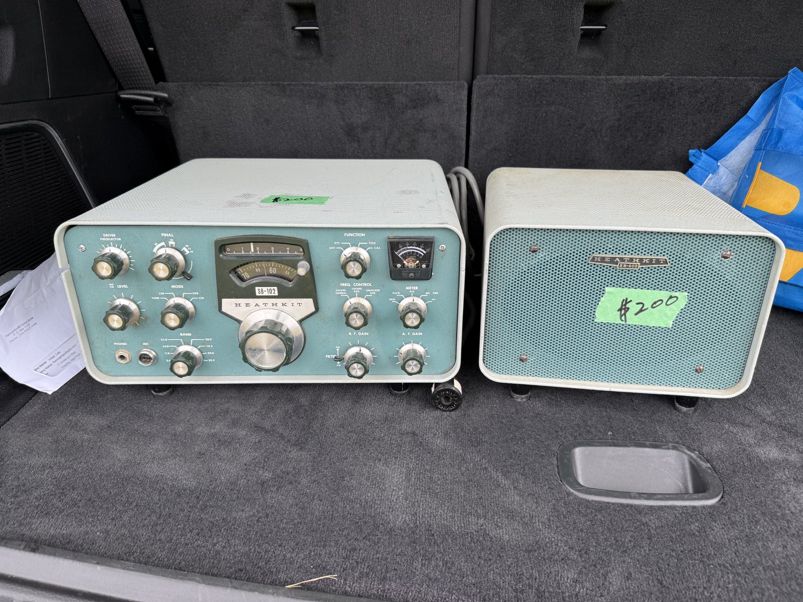 Heathkit SB-102 transceiver